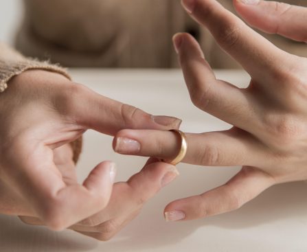 lab grown diamond rings